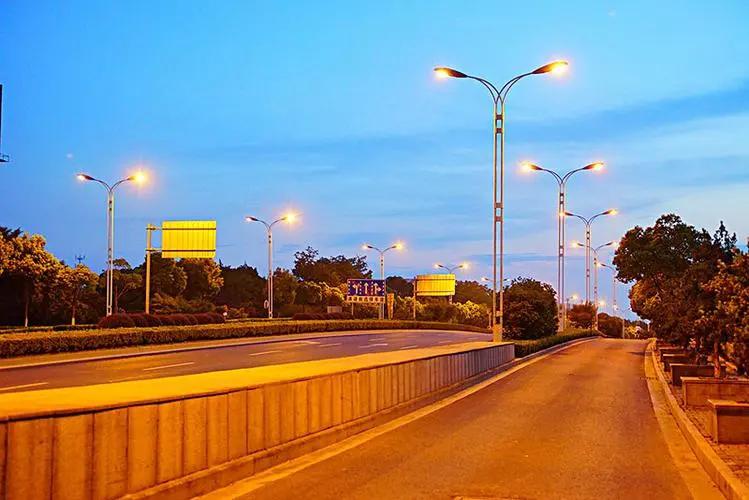 Composite geogrid foundation stabilization