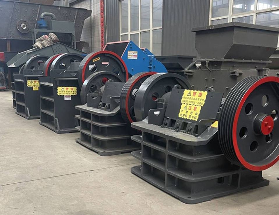 Second-hand stone crusher Fine pex300 * 1300 jaw crusher