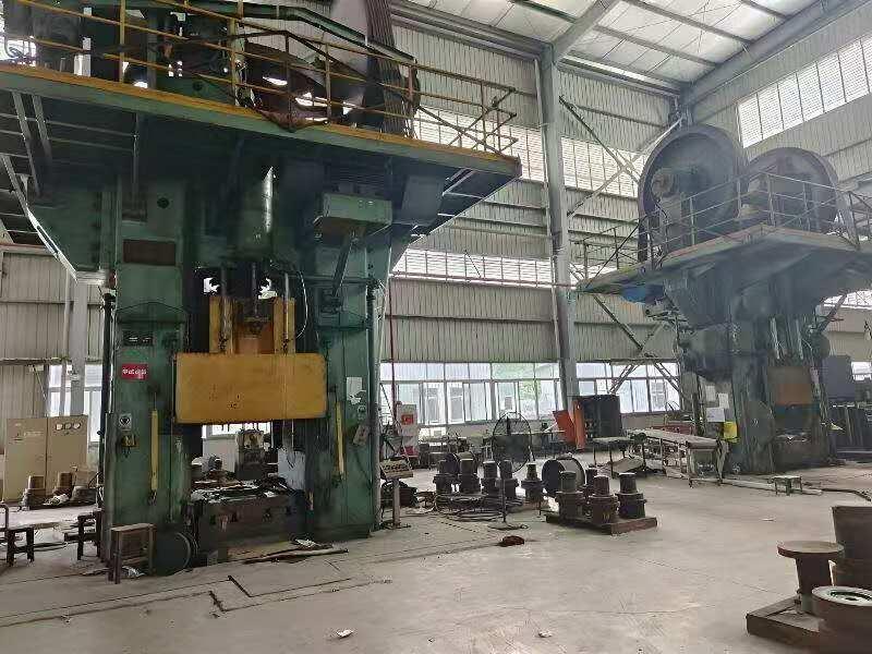 Used 6,300-Ton Double-Disc Friction Press