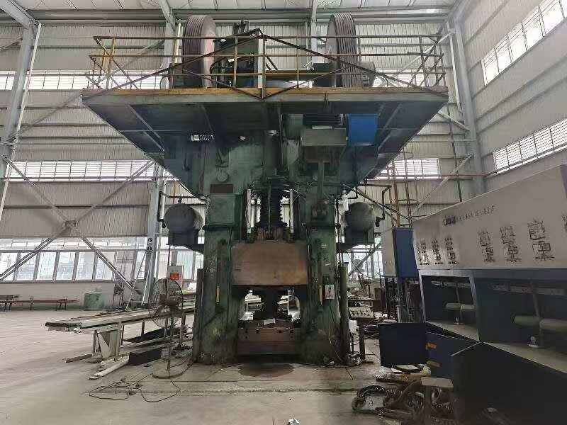 Used 6,300-Ton Double-Disc Friction Press