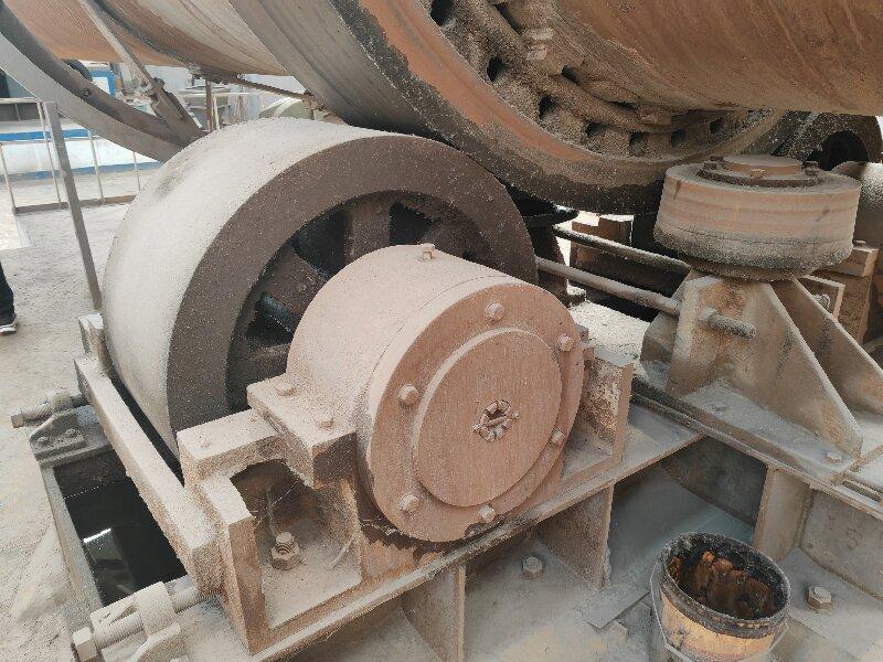 Method for Controlling Rotary Kiln Tire (Shell Pad) Clearance